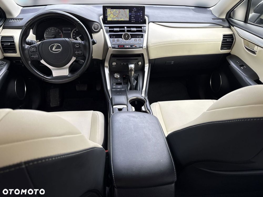Lexus NX 300 F Impression AWD - 19
