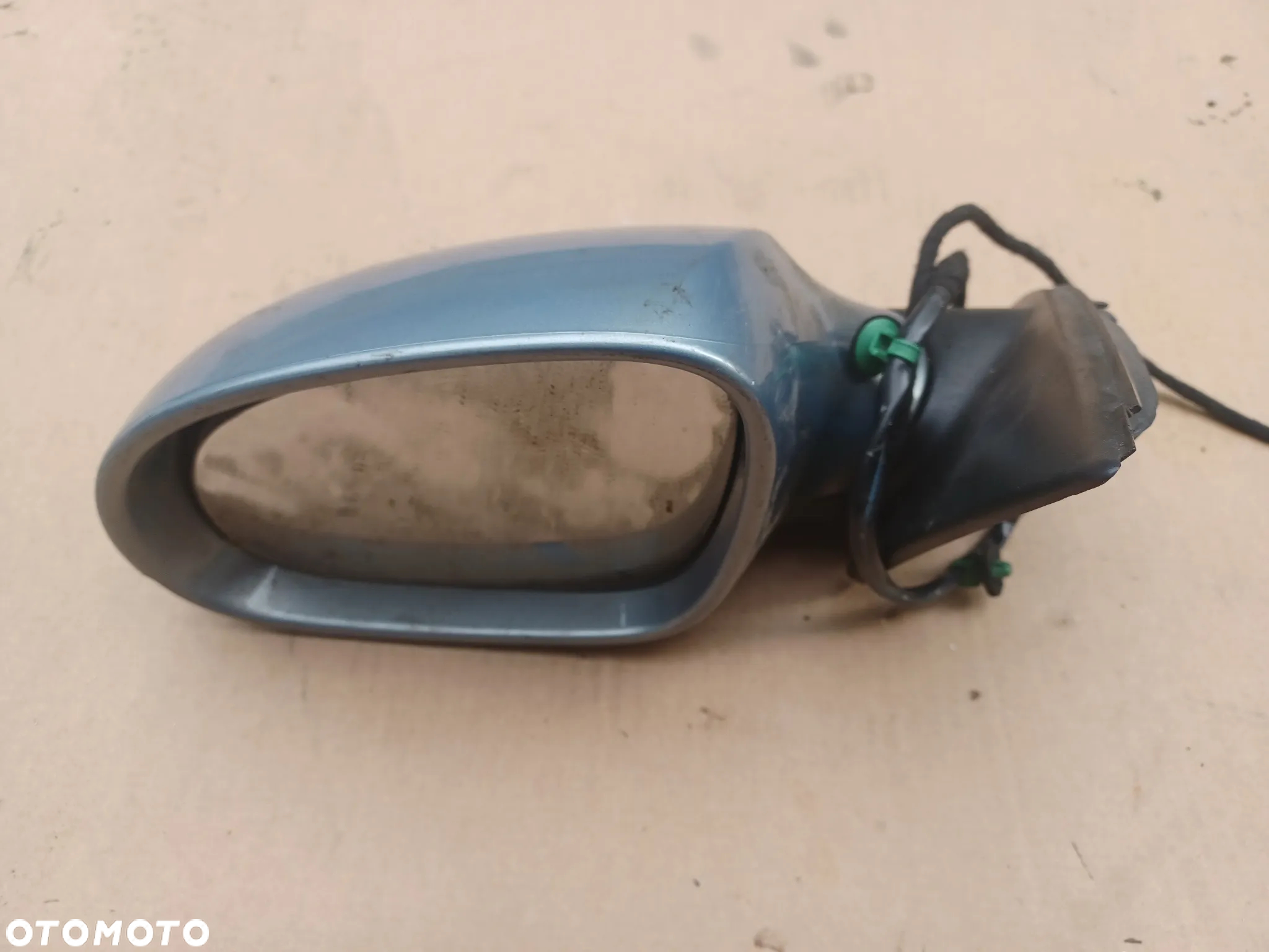LUSTERKO LEWE VW PASSAT B6 6PIN - 5