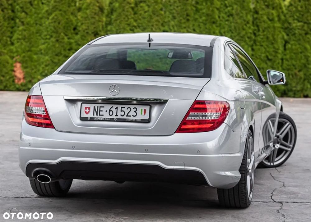 Mercedes-Benz Klasa C 200 Coupe 7G-TRONIC Edition - 14