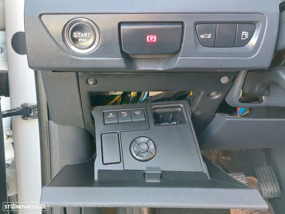 Peugeot 508 SW 1.6 e-HDi Allure 2-Tronic J18 - 21