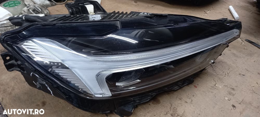 Far dreapta Full Led Volvo XC 60 2021 - 1