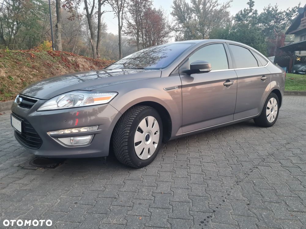 Ford Mondeo 2.0 TDCi Champions Edition - 32