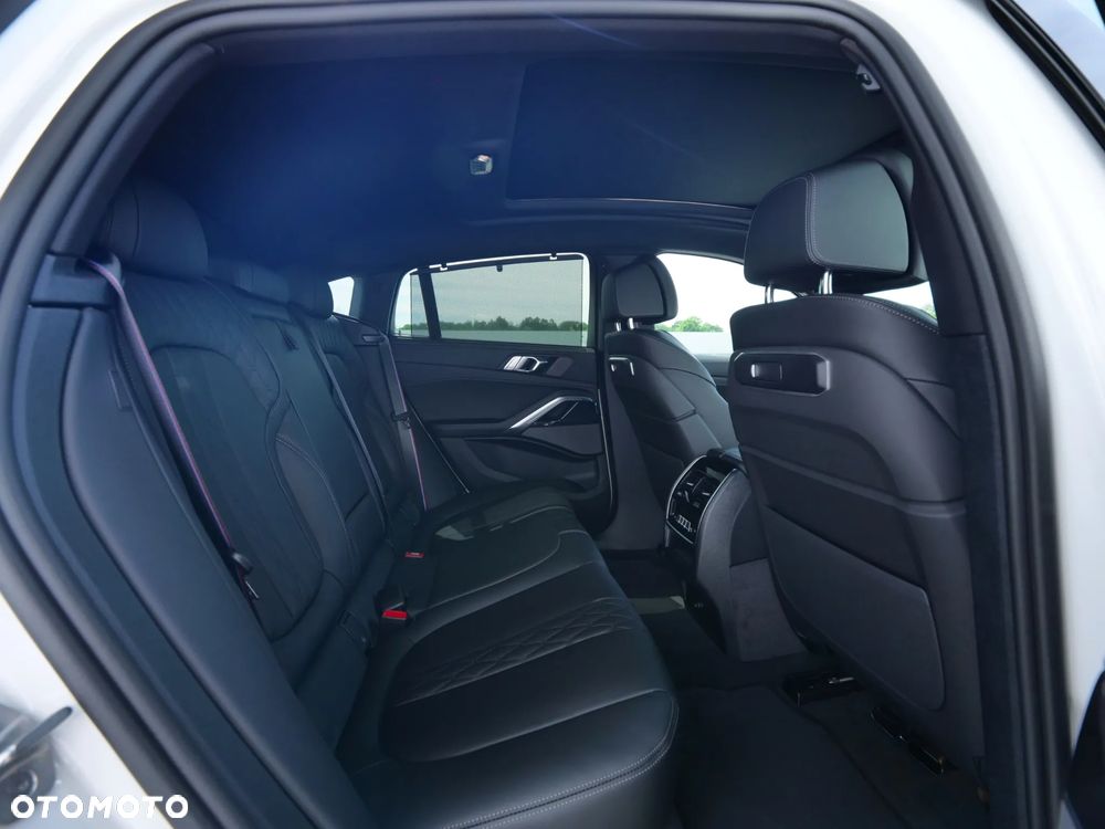 BMW X6 xDrive40d mHEV sport - 34