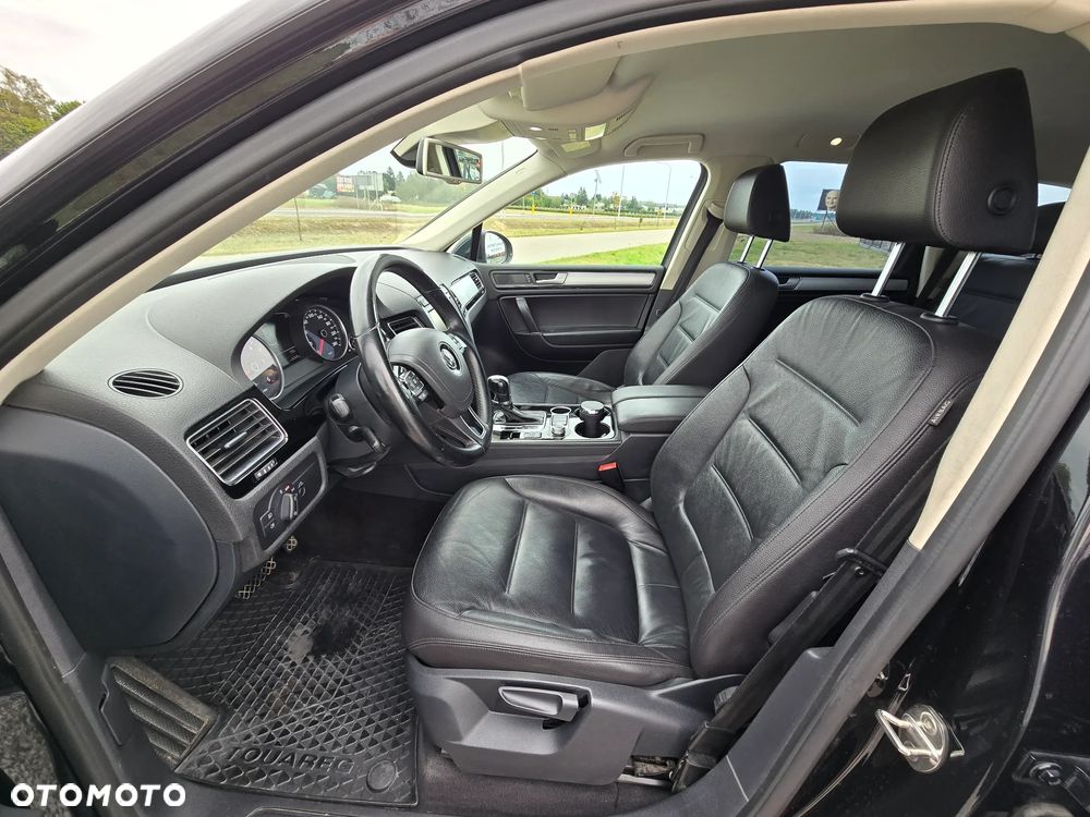 Volkswagen Touareg - 16