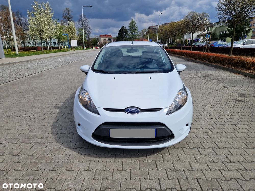 Ford Fiesta 1.25 Silver X Plus 2 (Titan.) EU6 - 7