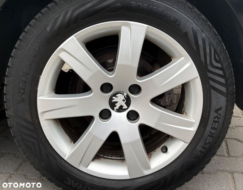 Peugeot 308 1.6 HDi Premium - 8