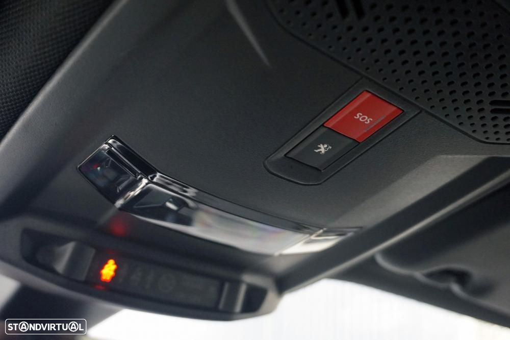 Peugeot 2008 1.2 PureTech GT Line - 25