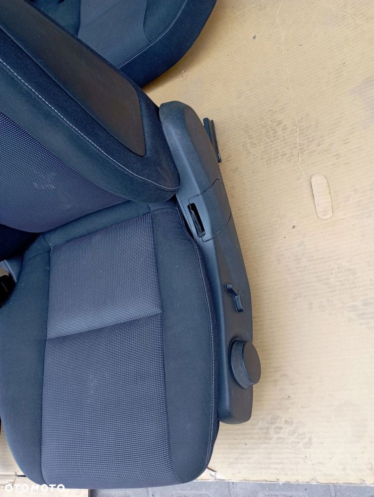 MERCEDES W204 KOMBI FOTELE KANAPA EUROPA KOMPLET - 9