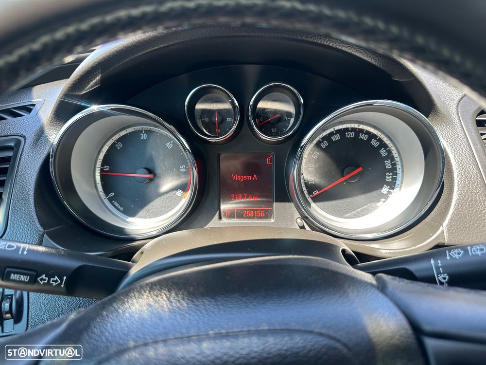 Opel Insignia Sports Tourer 2.0 CDTi Executive Active-Select - 23