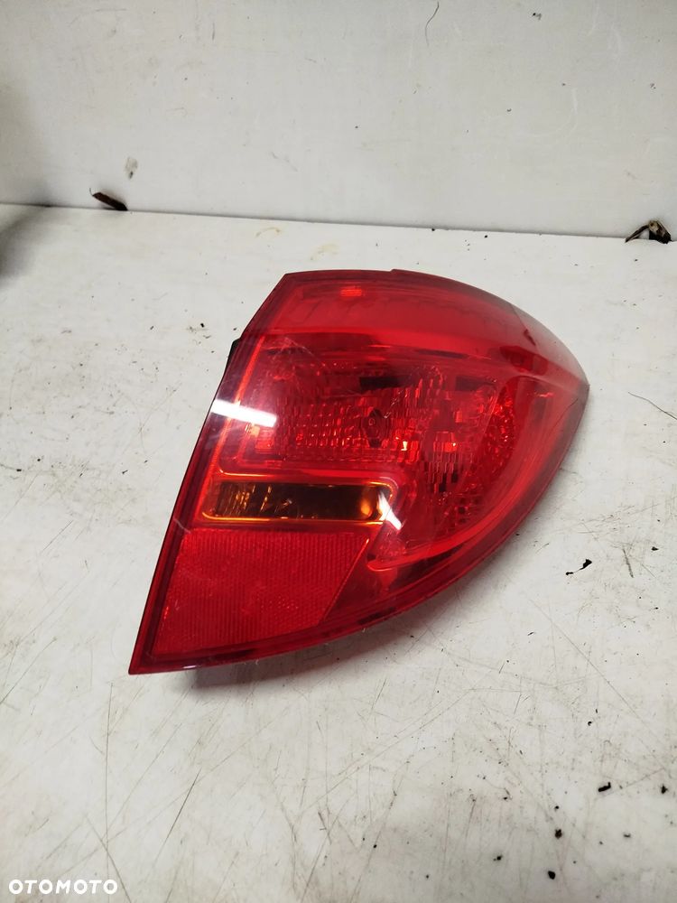 + LAMPA TYL TYLNA PRAWA OPEL MERIVA B 2 II - 4