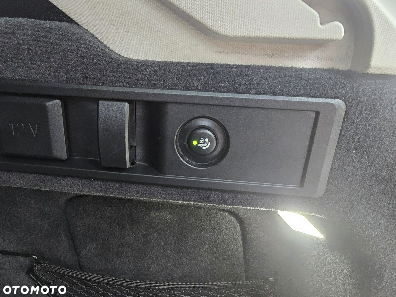 BMW Seria 3 318d Luxury Line - 39