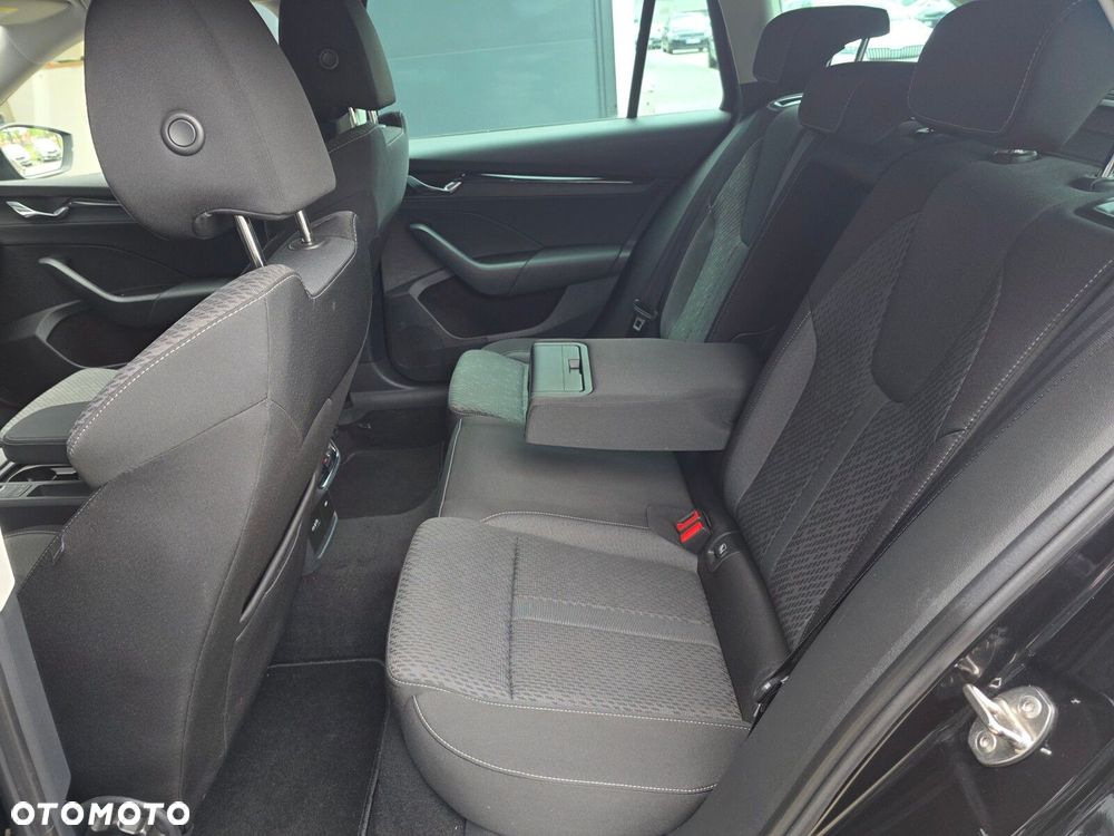 Skoda Octavia 2.0 TDI Ambition DSG - 15