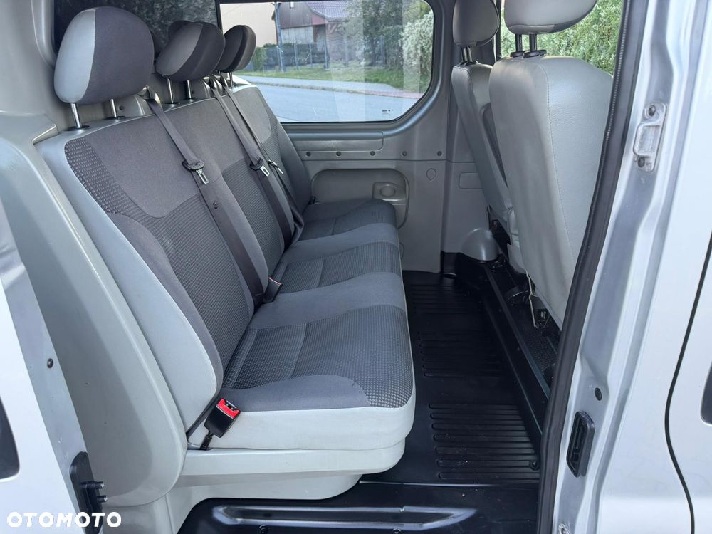 Opel VIVARO L2H1 Długi Klima Elektryka Tempomat Dubel Kabina Brygadówka Rury Serwis - 12