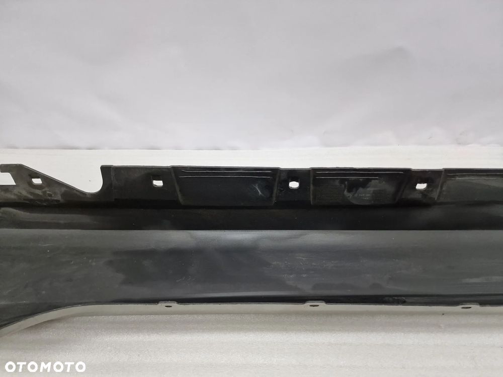 BMW E92 / E93 06- PRAWA LISTWA PROGOWA / NAKŁADKA PROGU , NR 51777130874 , NR AUKCJI PR263 - 23