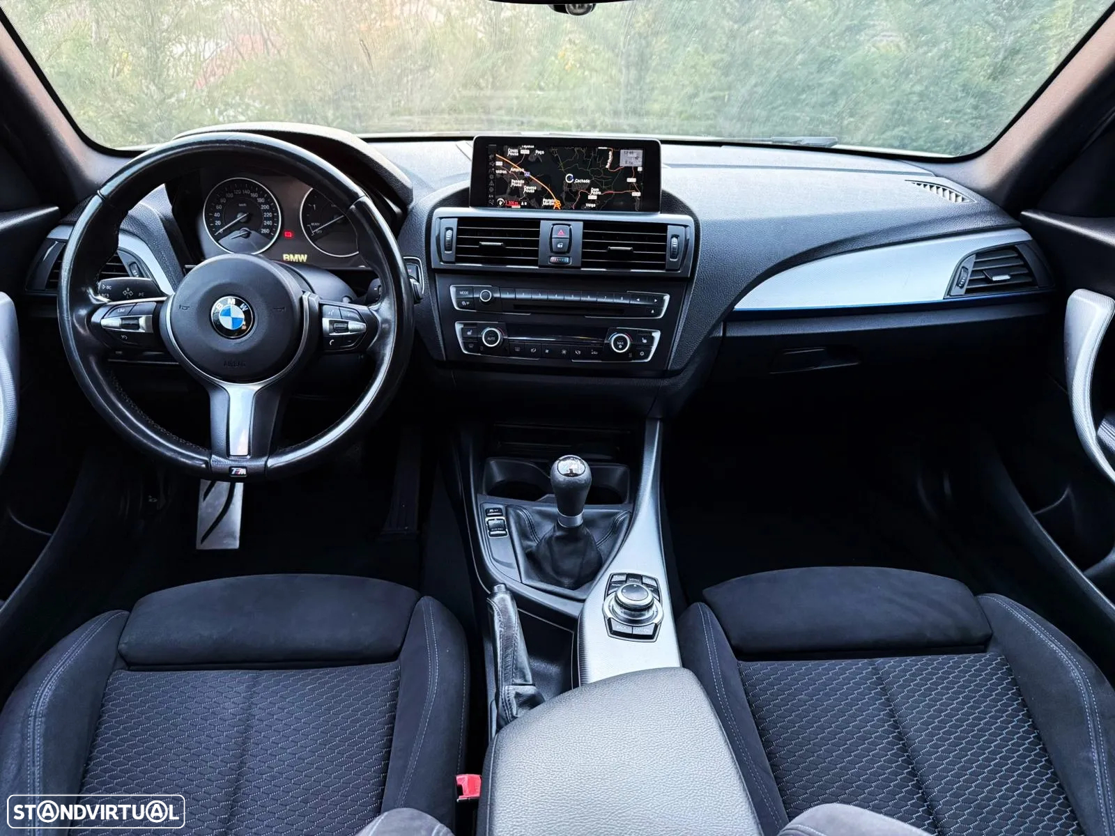 BMW 120 d Pack M - 12