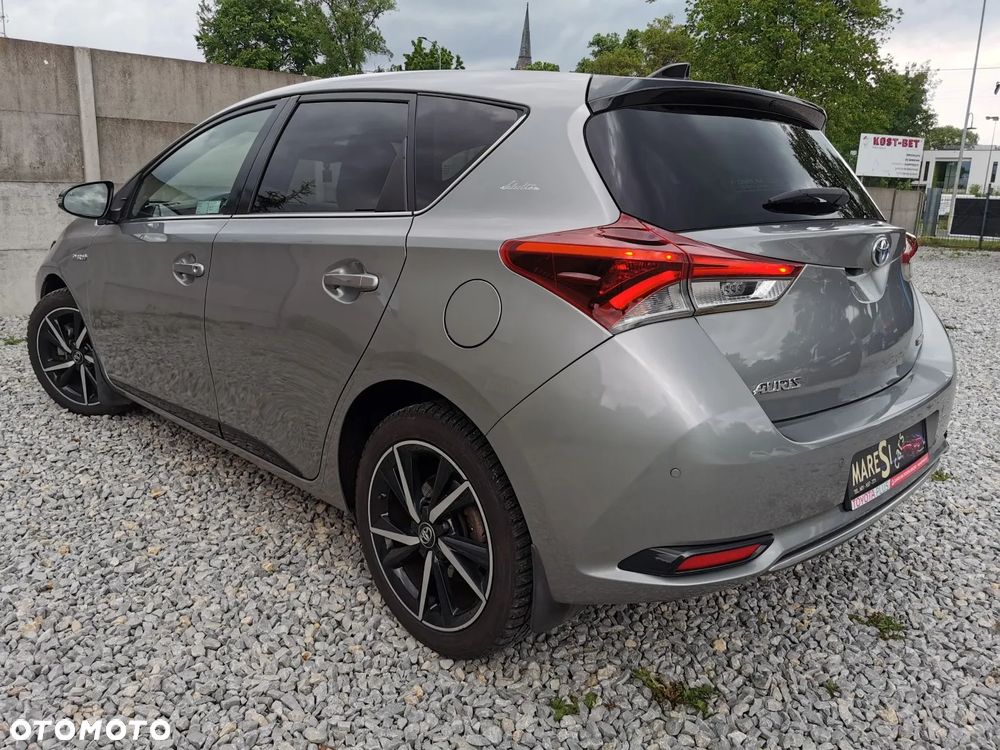 Toyota Auris - 6