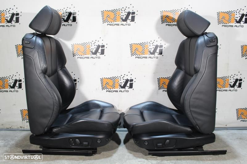 Bancos da Frente BMW M3 E92 em Pele - 6
