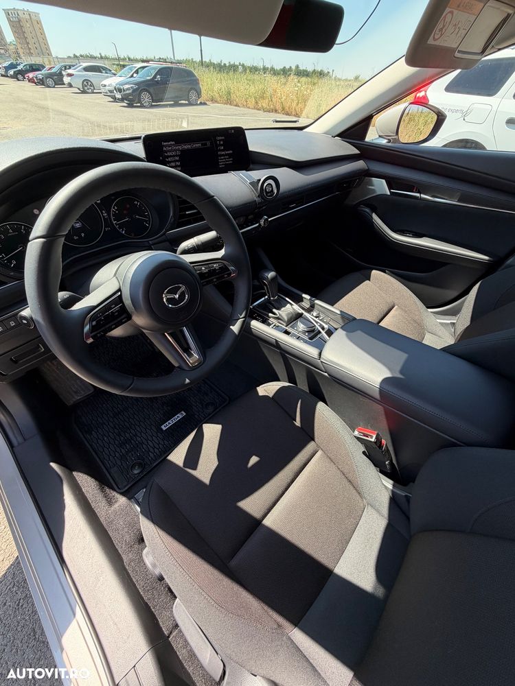 Mazda 3 e-SKYACTIV-G 150 M HYBRID DRIVE EXCLUSIVE-LINE - 8
