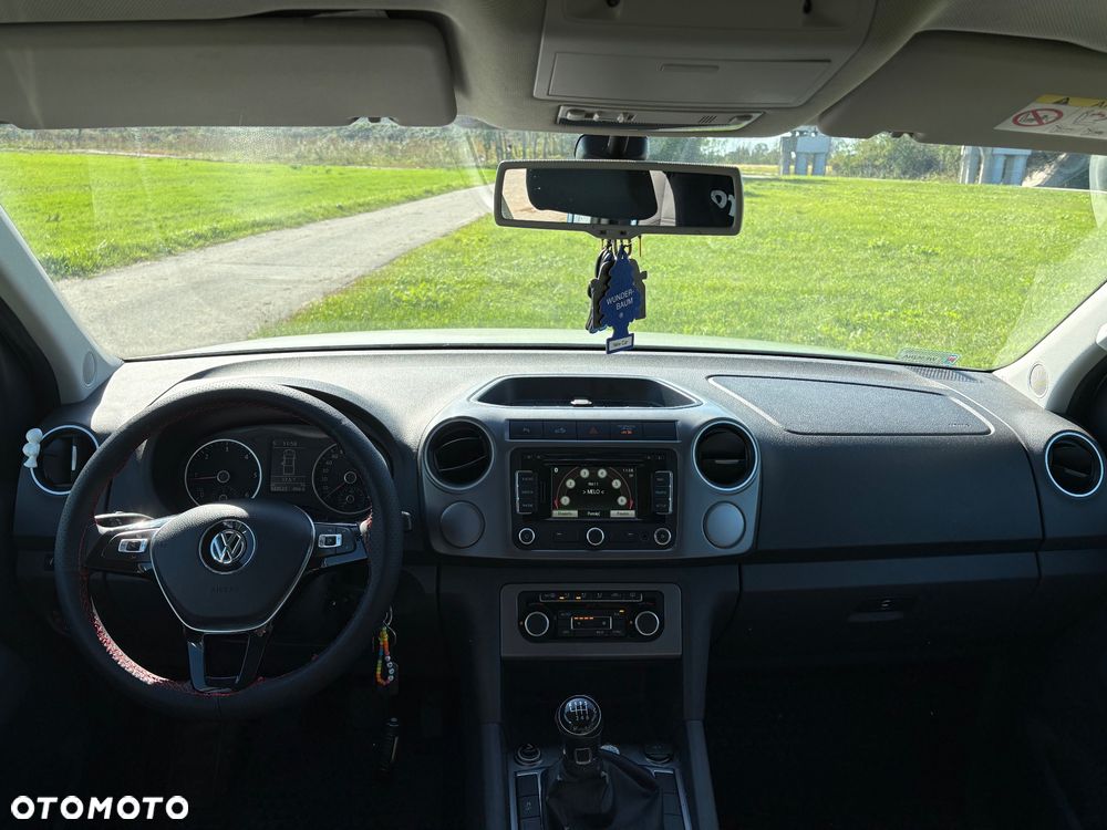 Volkswagen Amarok - 8