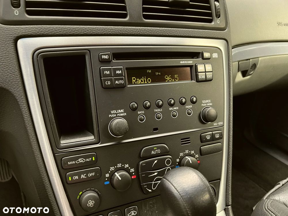 Volvo V70 2.4 Summum - 32