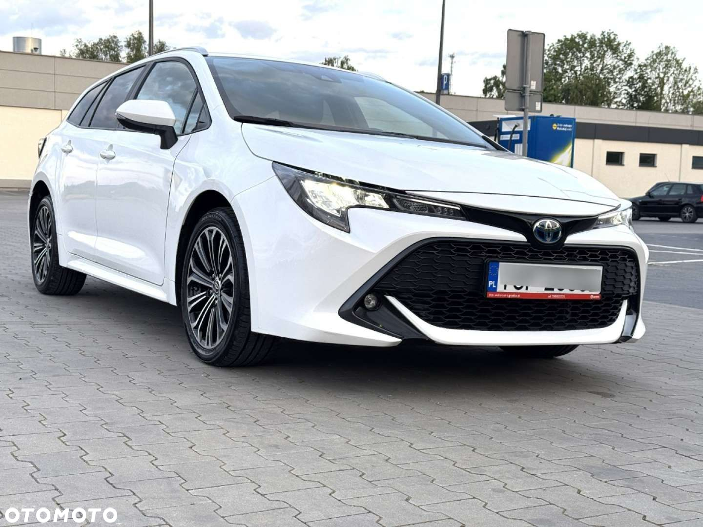 Toyota Corolla 1.8 Hybrid Active - 10
