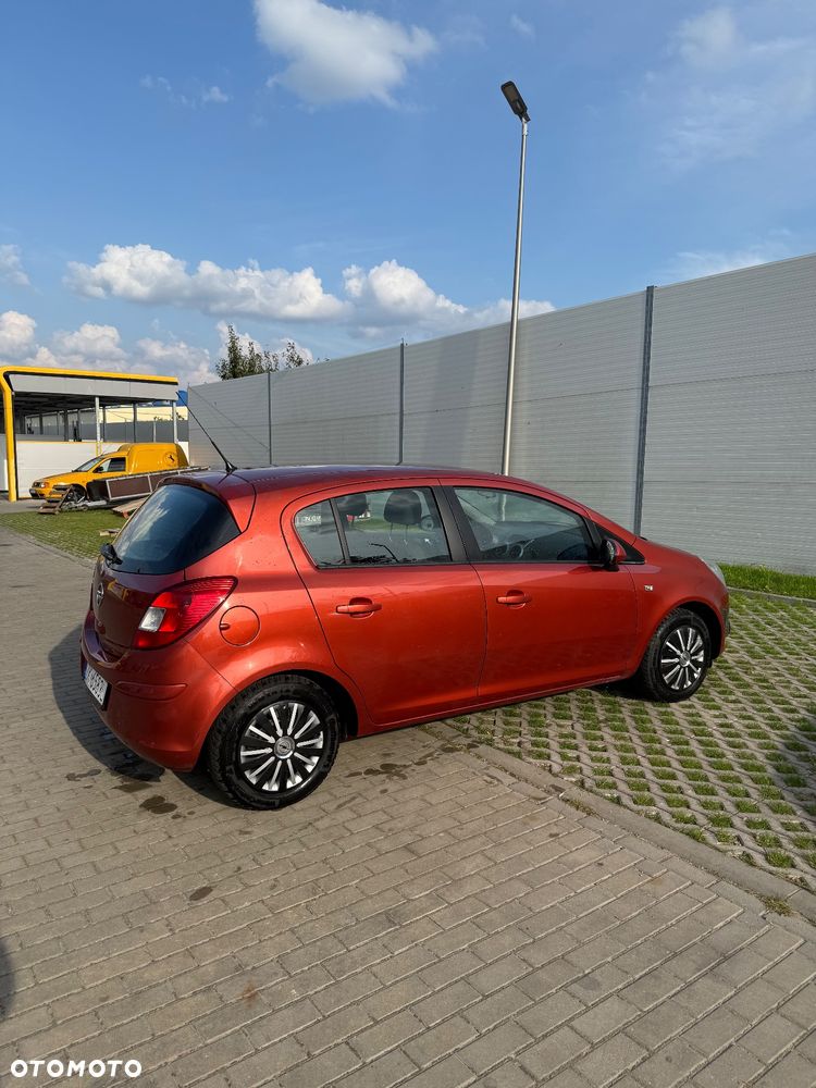 Opel Corsa - 4