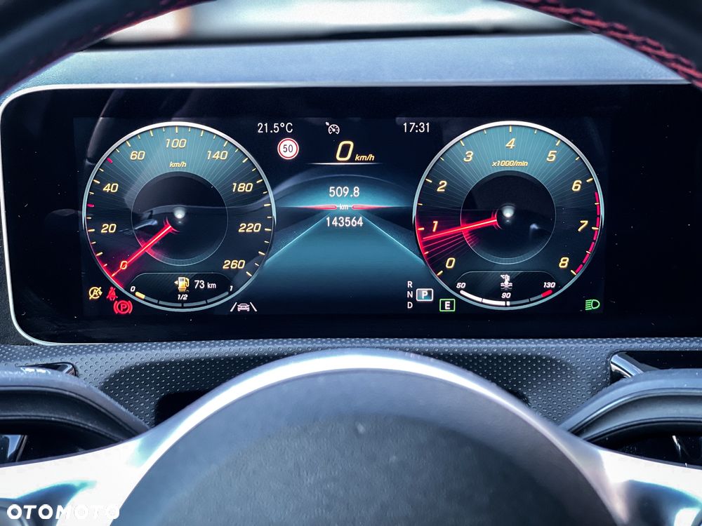 Mercedes-Benz Klasa A 180 7G-DCT AMG Line - 22