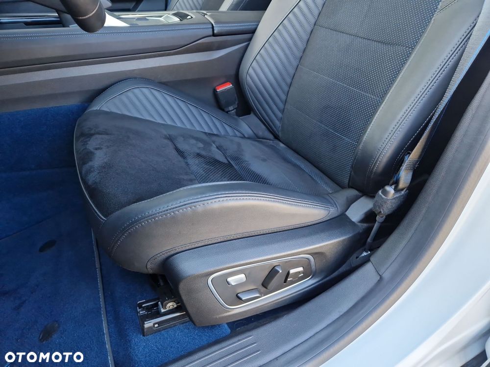 Renault Rafale 1.2 E-Tech PHEV 4x4 300 atelier Alpine MMT - 12