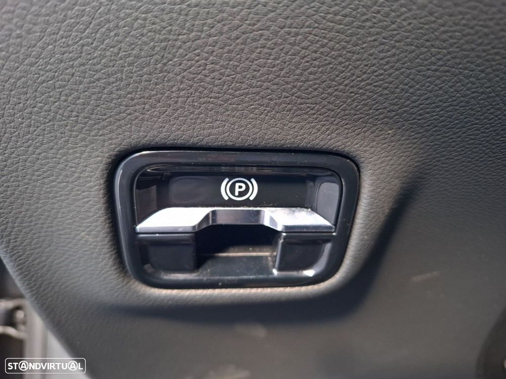 Mercedes-Benz E 220 d - 20