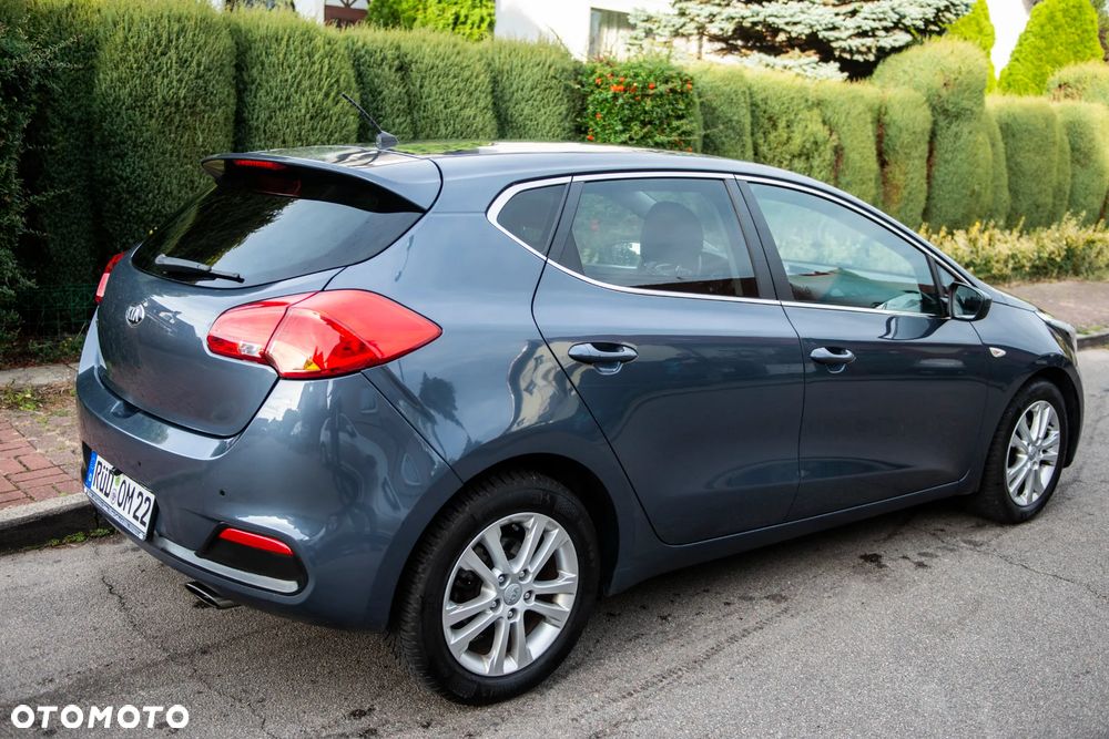 Kia Ceed 2013 photo 5