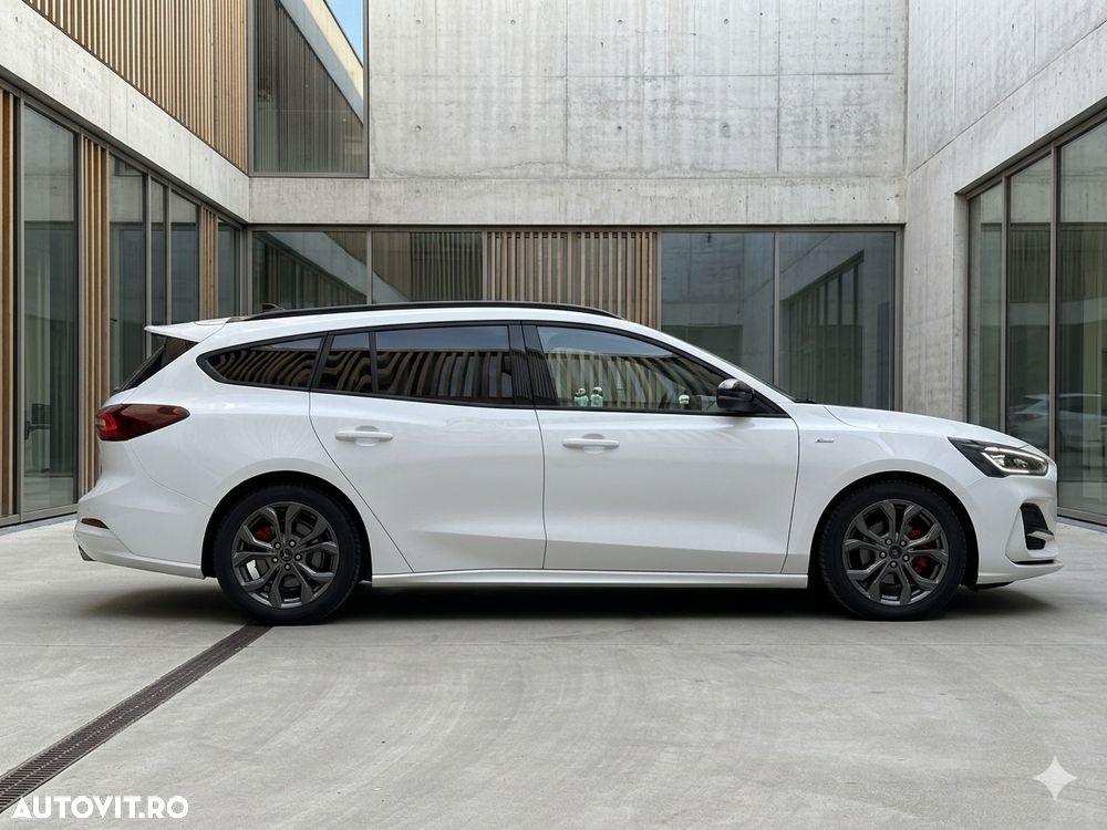 Ford Focus 1.5 EcoBlue Start-Stopp-System Aut. ST-LINE X - 11