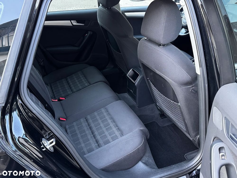 Audi A4 Avant 2.0 TDI S tronic quattro - 17