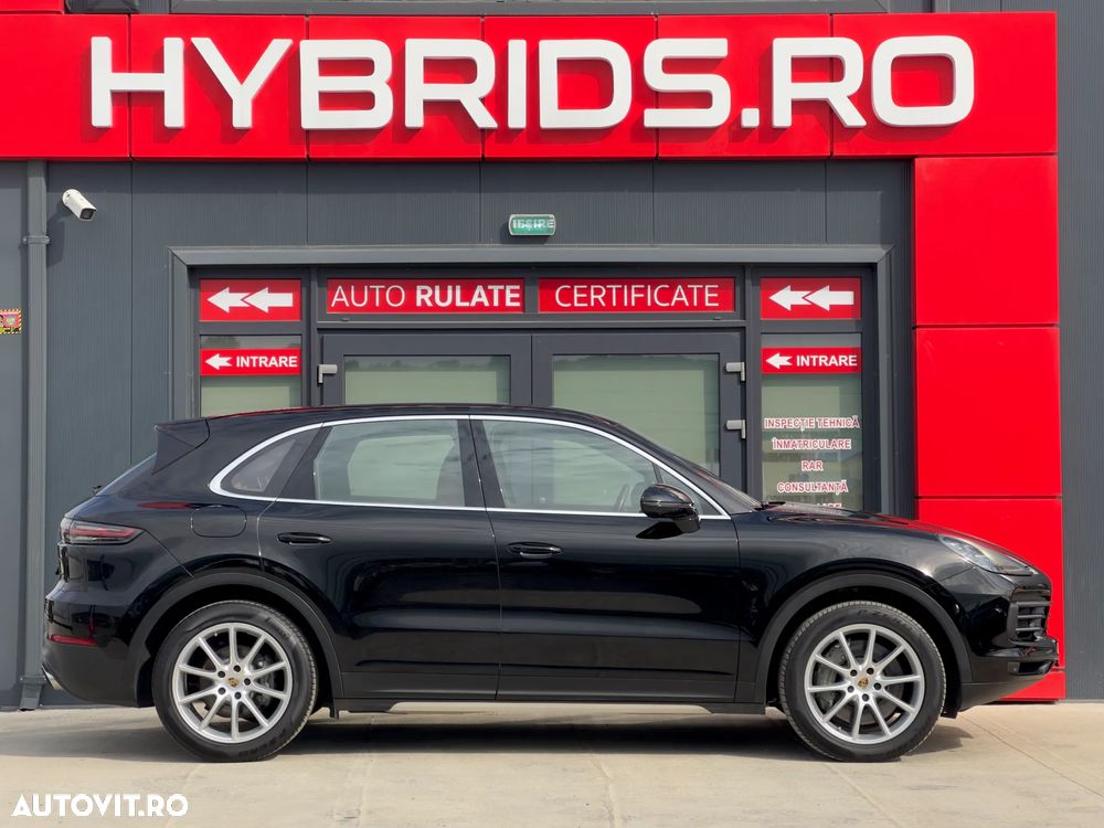 Porsche Cayenne S - 9