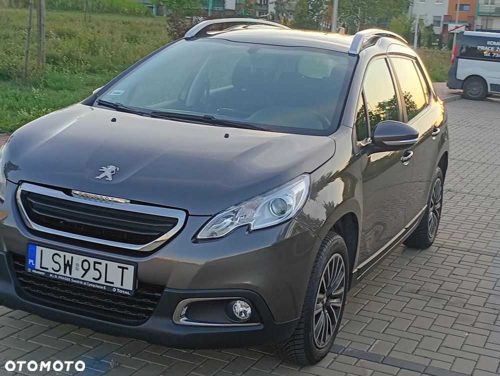 Peugeot 2008 - 6