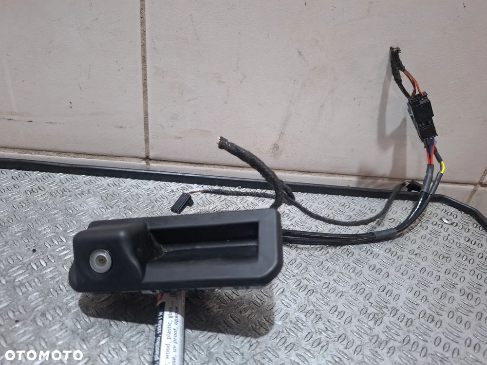 Kamera mikrostyk klamka klapy bagażnika tył Audi A5 Coupe rok 2017 nr 8W8827566D - 1