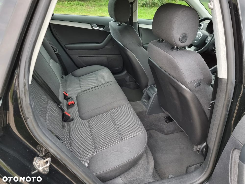 Audi A3 Sportback 2.0 TDI DPF Ambition S tronic - 19