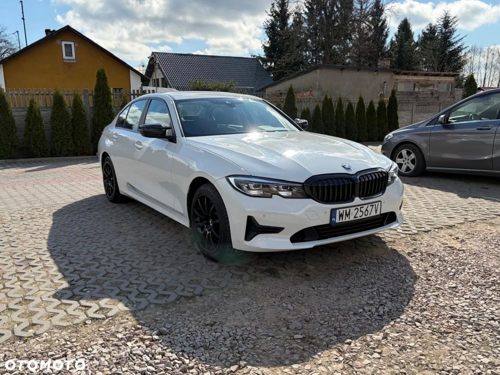 BMW Seria 3 318d Business Edition - 3