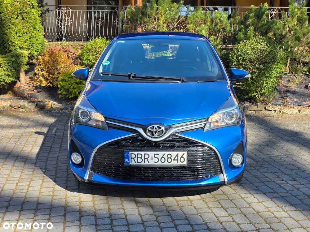 Toyota Yaris 1.33 VVT-i Executive - 3
