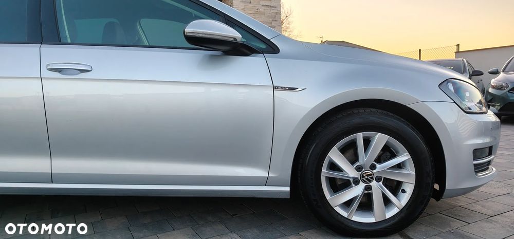 Volkswagen Golf 1.6 TDI BlueMotion Technology DSG Lounge - 9