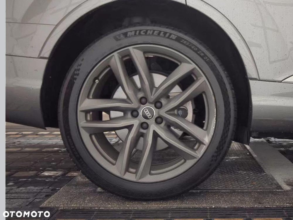 Audi Q7 3.0 TFSI Quattro Tiptronic - 12
