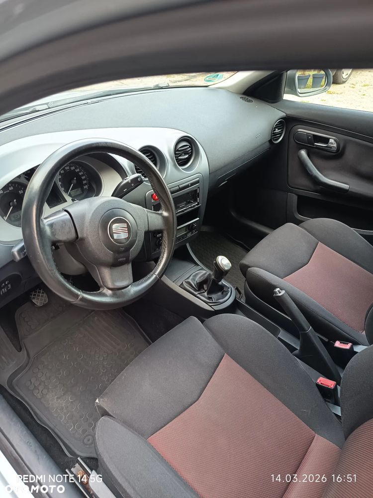Seat Ibiza 1.4 16V Sport - 5