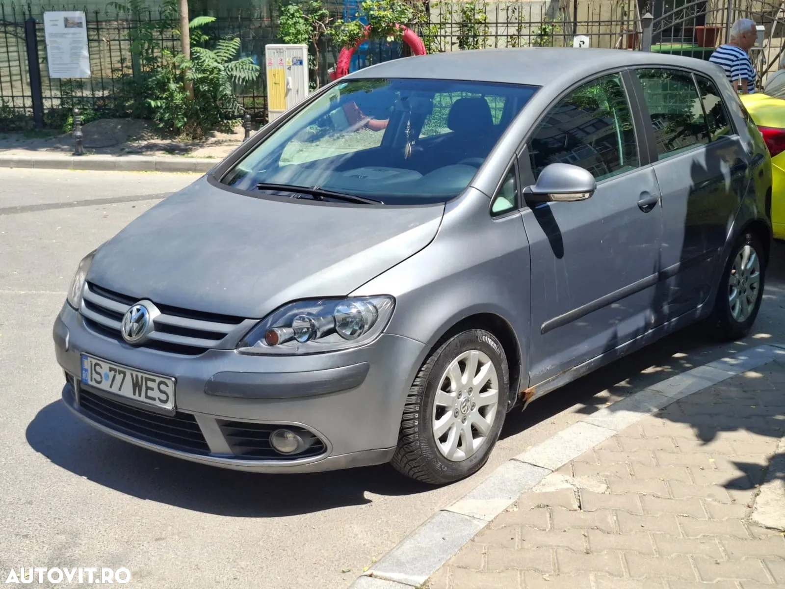 Volkswagen Golf Plus 1.9 TDI Comfortline - 2