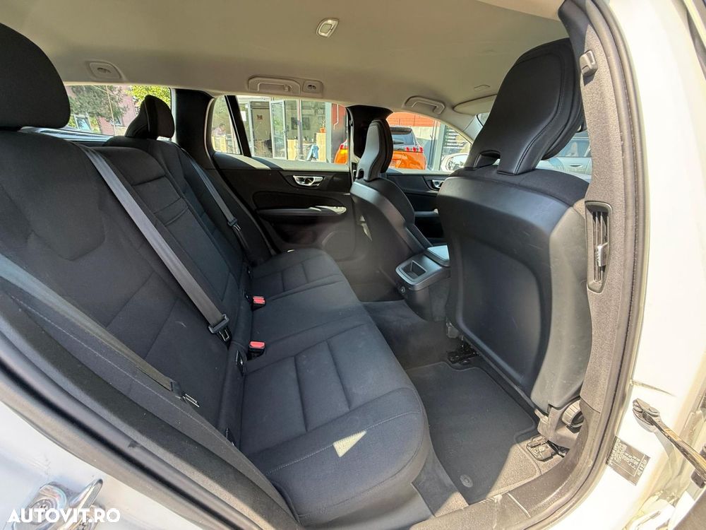 Volvo V60 - 21