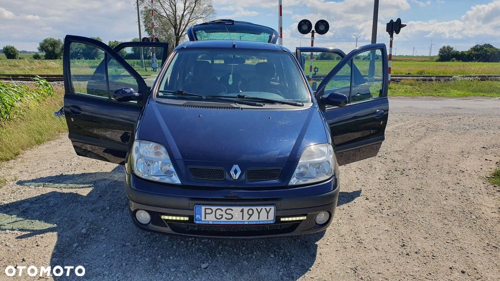 Renault Scenic - 10