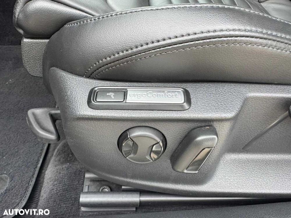 Volkswagen Passat - 16