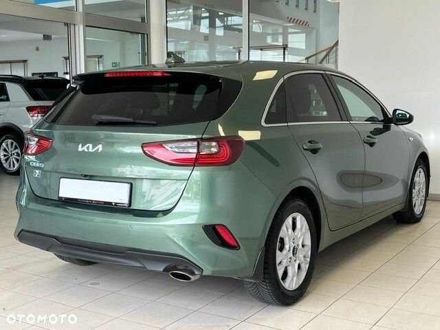 Kia Ceed 1.5 T-GDI M DCT - 9