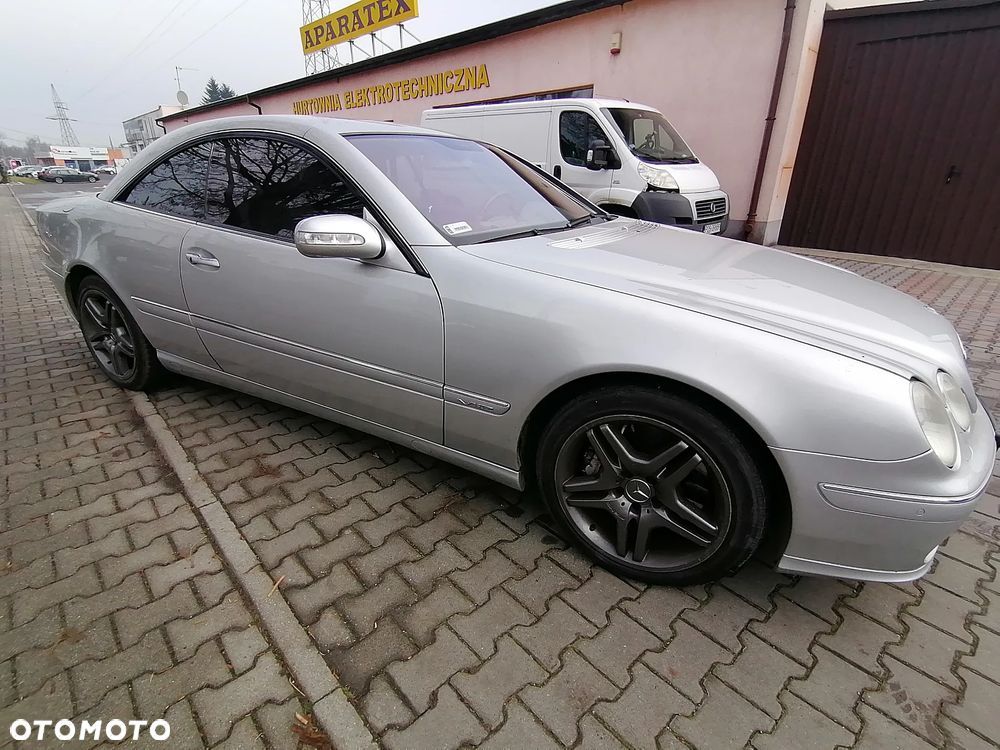Mercedes-Benz CL 600 - 6