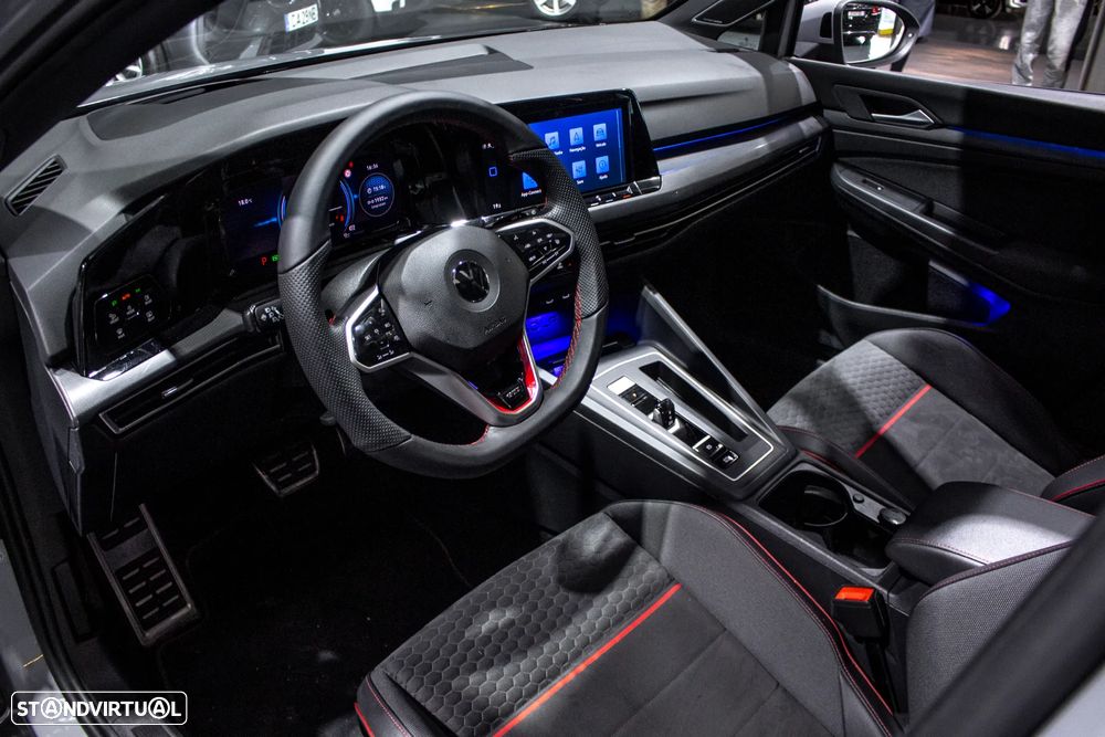 VW Golf 2.0 TSI GTI Clubsport DSG - 18