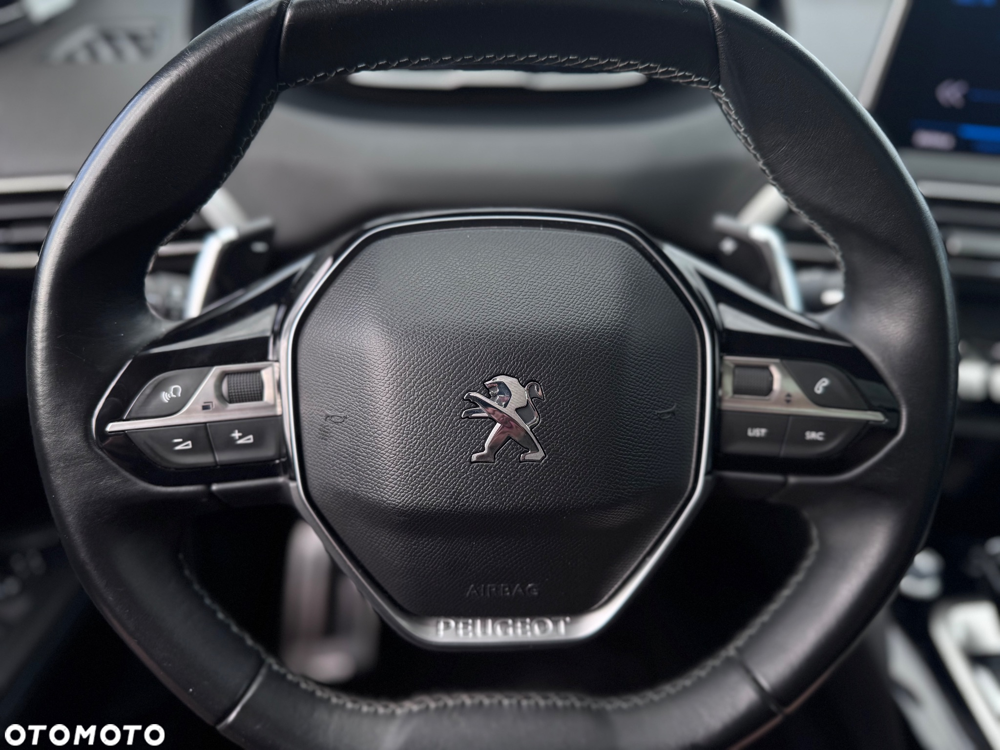 Peugeot 3008 2.0 BlueHDi Crossway S&S EAT8 - 36