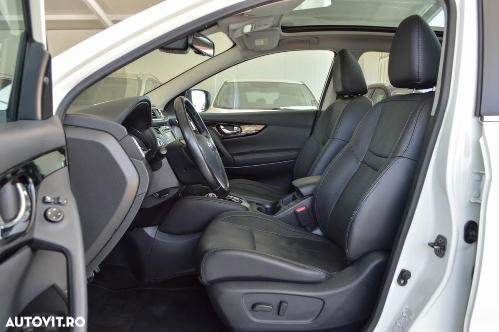 Nissan Qashqai 1.6 DCI Xtronic TEKNA - 29